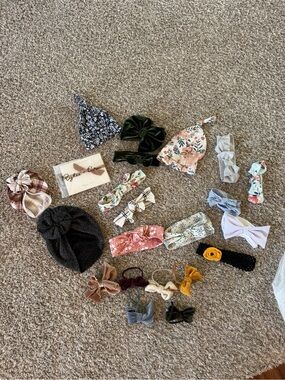 Lou Lou co, bunny knot, Rylee & cru bow lot